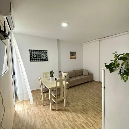 Trea - Despacito Port Side *