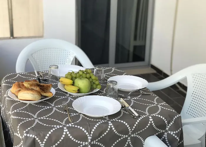 Trea - Despacito Port Side Vlorë