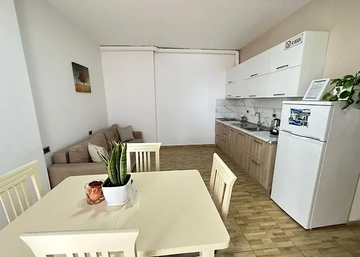 Trea - Despacito Port Side